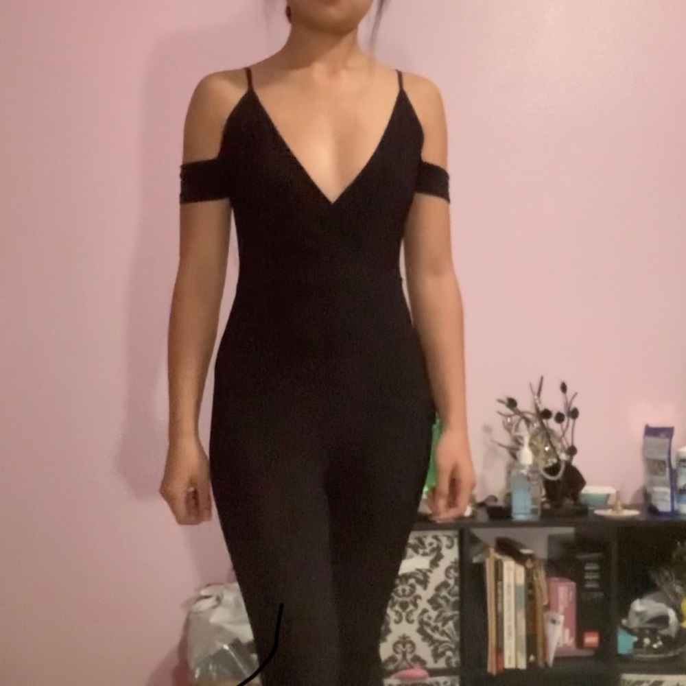 NEW Forever 21 Black V-Neck Jumpsuit